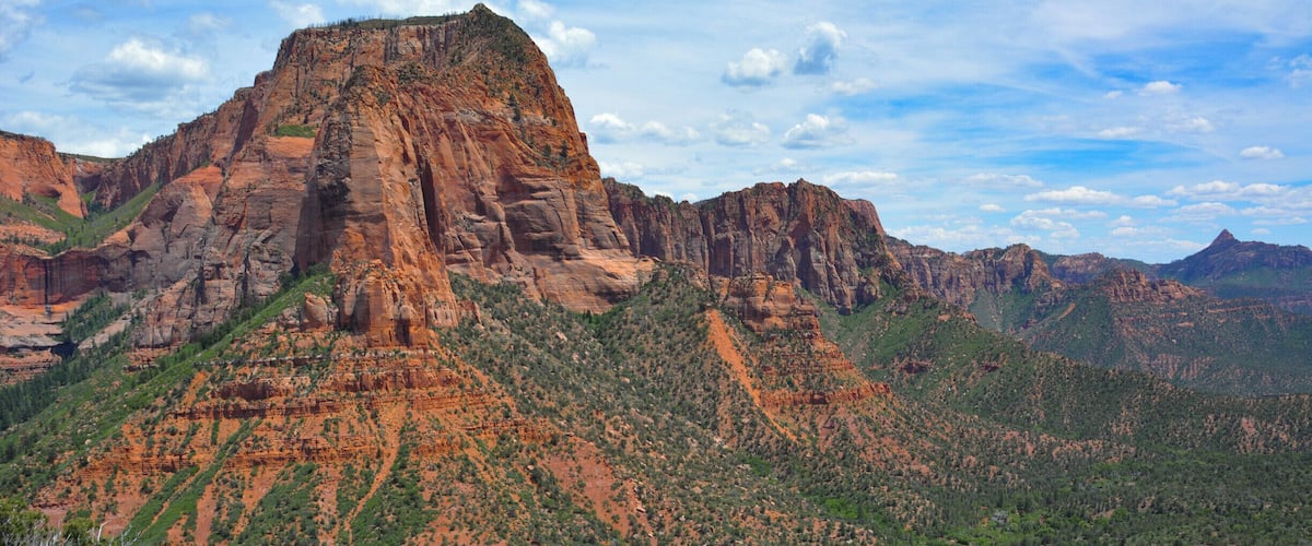 The Kolob Canyon Area of Zion National Park is beautiful and much less crowded than the main section of the park next door. #Takeahike