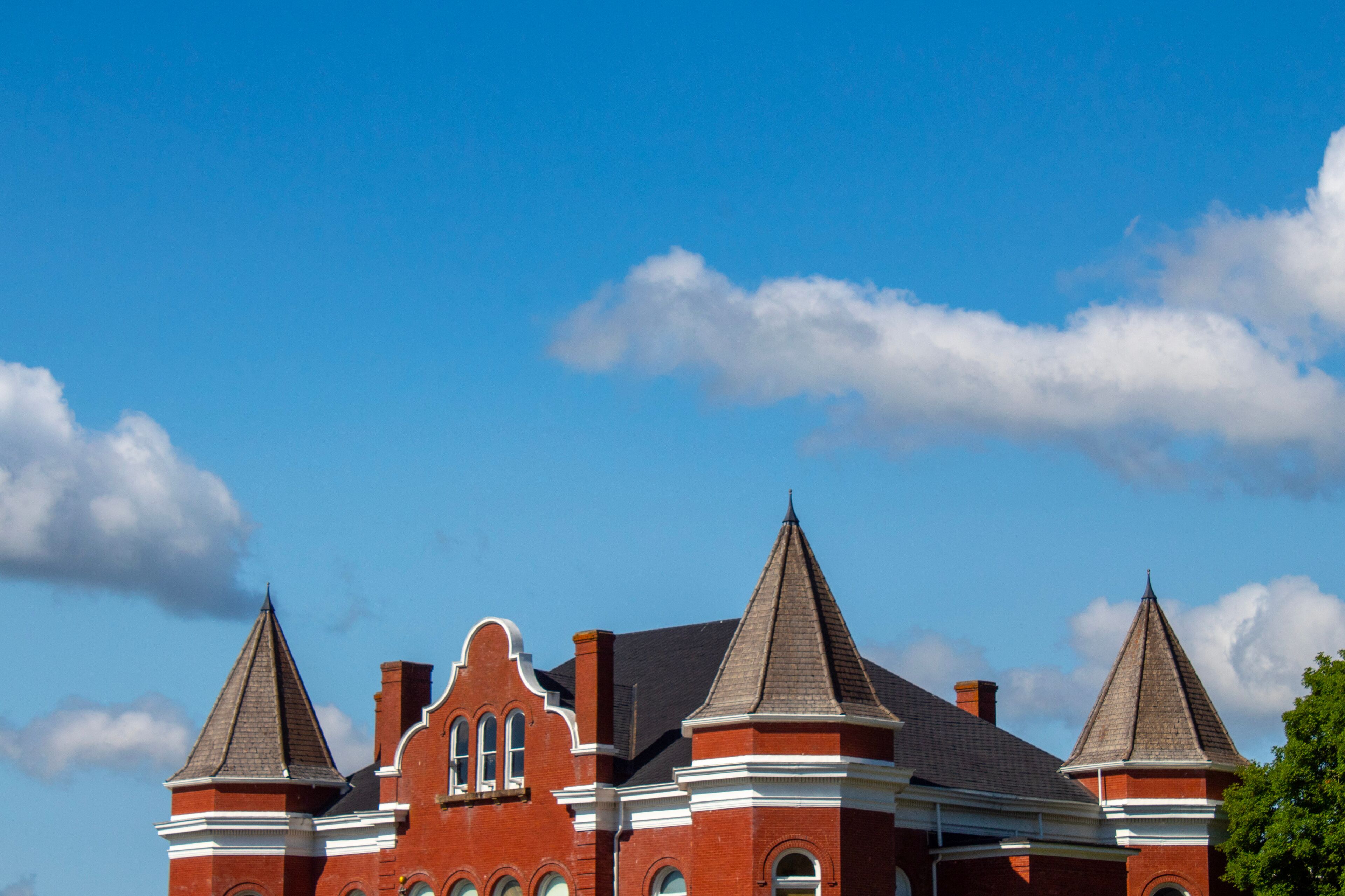 Old courthouse in Independence, VA