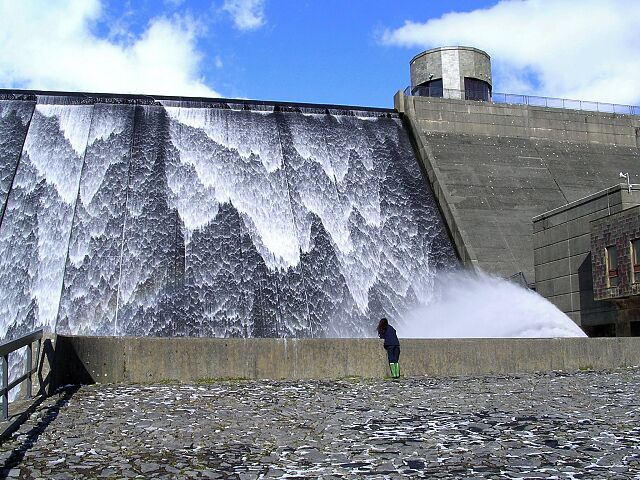 Llys-y-fran reservoir. Standing below the dam