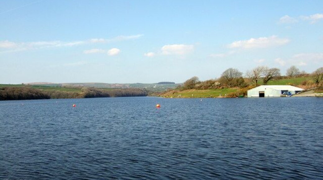 Llys-y-fran reservoir from the dam The 200acre reservoir was built between 1968 and 72 to provide water for south Pembrokeshire and the oil industry. Provision was made to increase the capacity of the reservoir if necessary but although this was not done, a few years ago a 20% increase was achieved by raising the levels of the outflows. The reservoir is used for recreational purposes including fishing, boating and walking around the circumference.