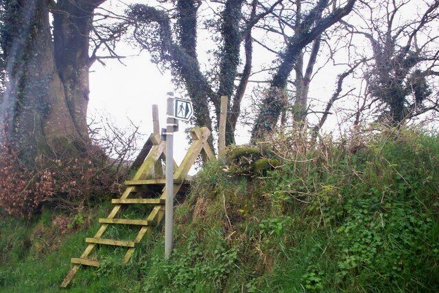 Helpful Stile, road to Efailwen Part of the Landsker Borderland's Trail. On the road from Ffynnonwen, Login, to Efailwen.