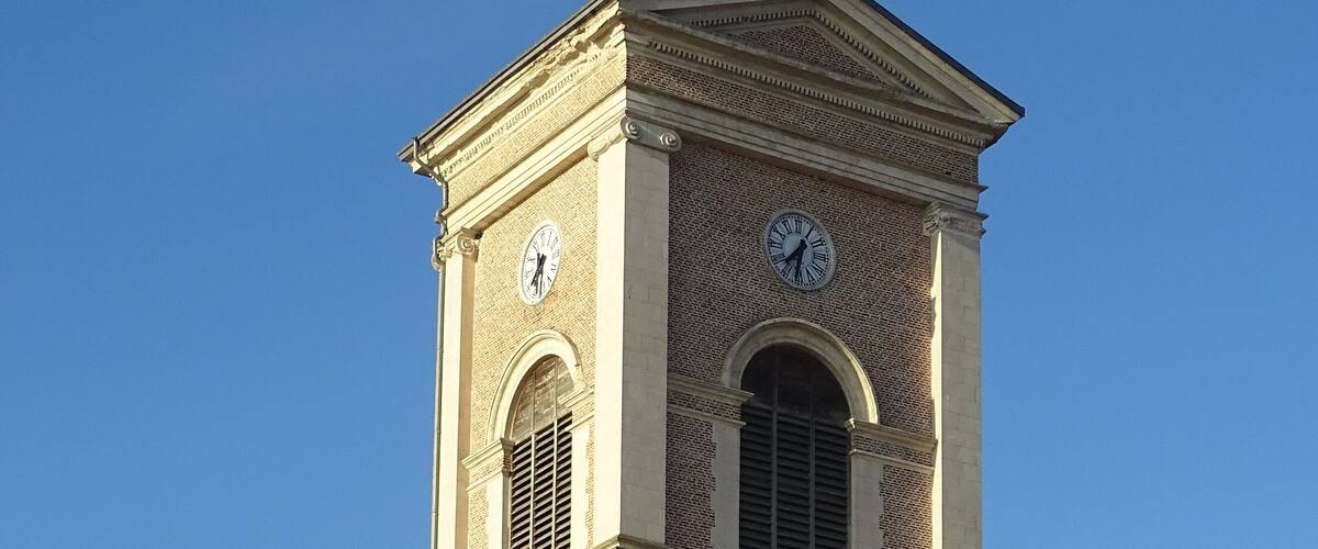 This building is inscrit au titre des Monuments Historiques. It is indexed in the Base Mérimée, a database of architectural heritage maintained by the French Ministry of Culture, under the reference PA00107921 .