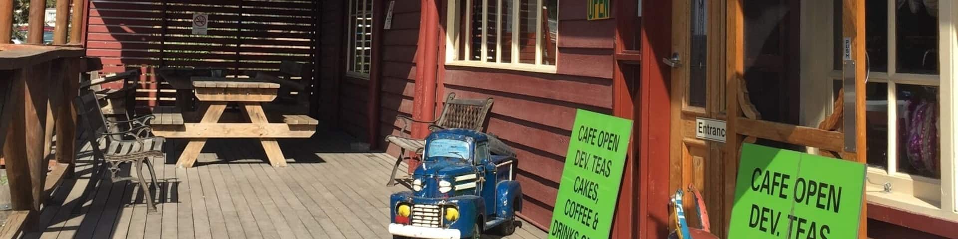 The Lolly Bug
A must stop at if you head east or west on the Great Western Highway !