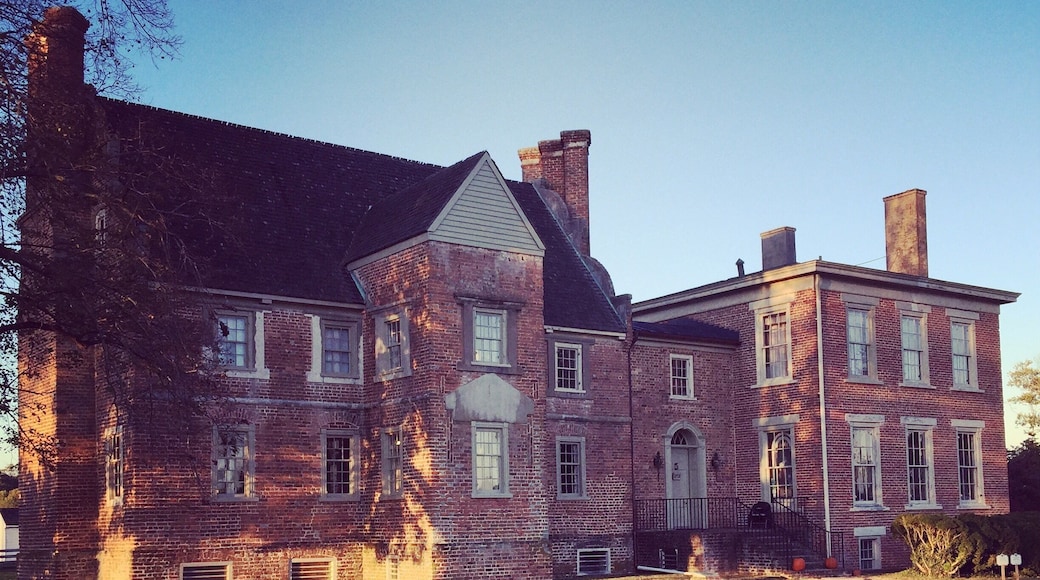 Ghost tour at Bacon's Castle in Surry VA.