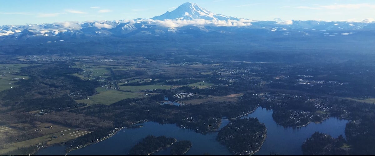 Shot of #MountRainier from the plane #lifeatexpedia