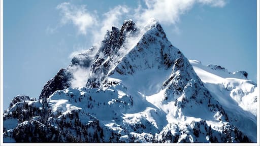 Whitehorse Peak
A beautiful winter day in the #NorthCascades
#ontheroad #hiking