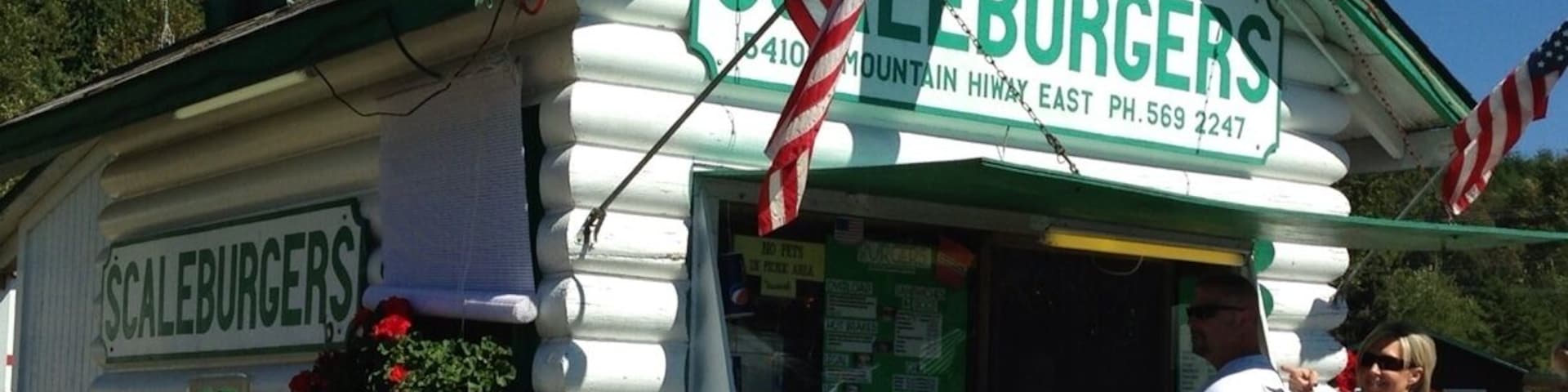 On the road to the Nisqually entrance to Mt Rainier National Park. Great burgers!