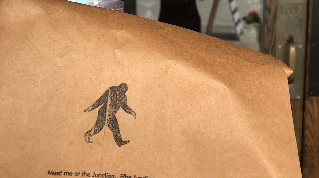 Great little store with handmade items including tee shirts, woodwork, honey, hand wrapped rock jewelry, local flavored ice creams, etc....