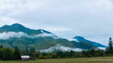 Just after dawn.
No rain for weeks before. No rain for weeks after.
The day we hike...wouldncha know it?