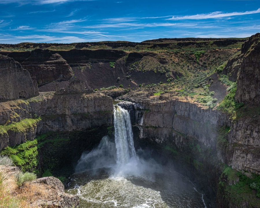Beautiful place out in the desert