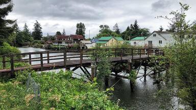 Picturesque Skamokawa Creek (Skamokawa is an original Chinook Indian name meaning "Smoke on the water") is part of the Columbia River system. Originally, the nearby town of Skamokawa was a river community known as "Little Venice". (June 2019)
#Trovember
#LocalSecrets