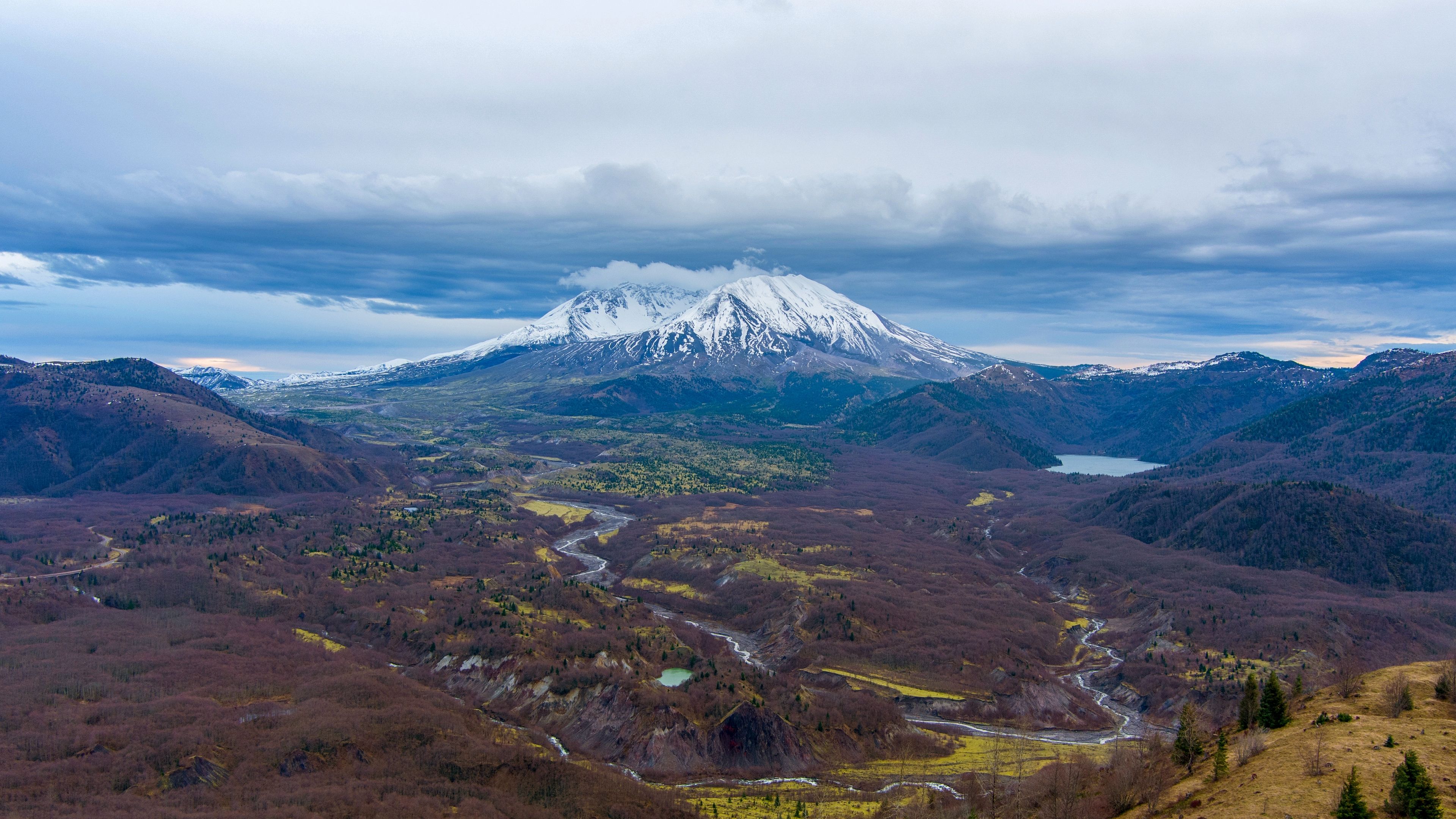 Mount St Helens at dusk in December