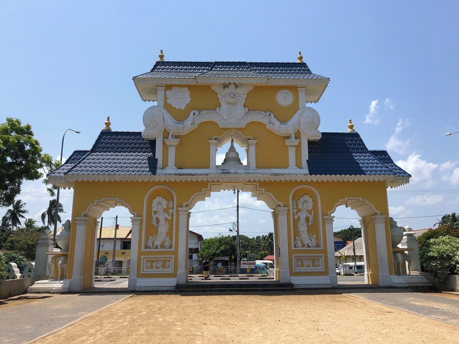 The main entrance to the temple