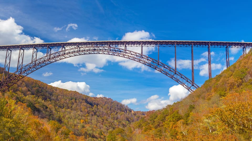 New River Gorge Bridge in West Virginia autumn