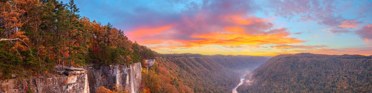 New River Gorge, West Virginia, USA autumn morning landscape at the Endless Wall.