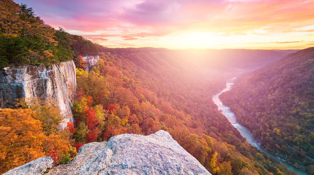 Endless Wall at New River Gorge