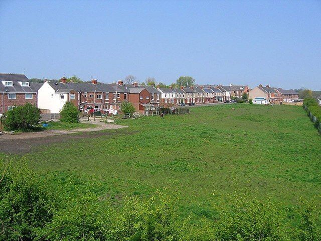 Field behind Onslow Terrace