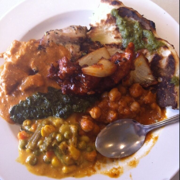 Amazing lunch buffet at the Taj Mahal Indian Restaurant !