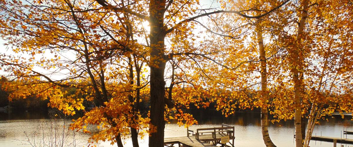 If you haven't been there you really must go!! Peak color late Sept early October