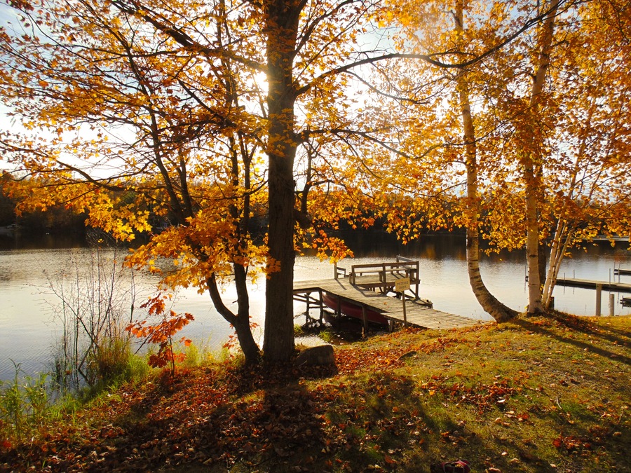 If you haven't been there you really must go!! Peak color late Sept early October