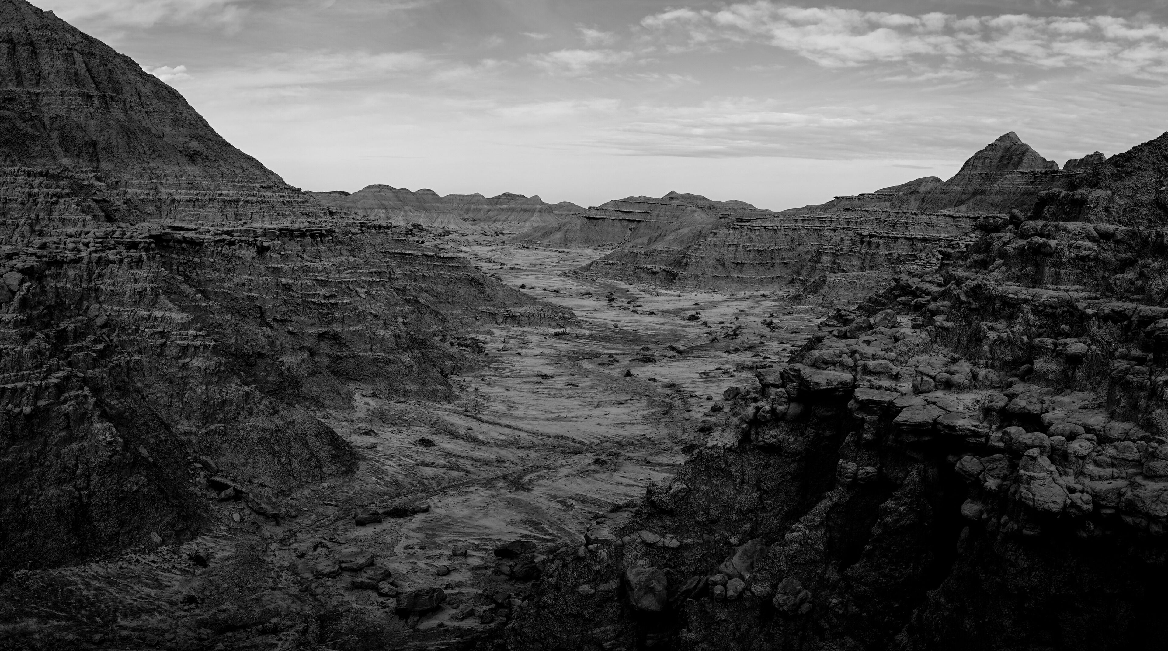 Toadstool was once the bed of a river 45 million years ago. Layers of volcanic ash, sandstone, and clay eventually dried up around 26 million years ago starting the erosion process creating toadstool. It is an ever changing landscape, eroding 1-2 inches each year. Fossils of ancient horses, Saber toothed cats, brontotheres and others are found here. It is an amazing historical place with seclusion and a quiet serenity
#Adventure