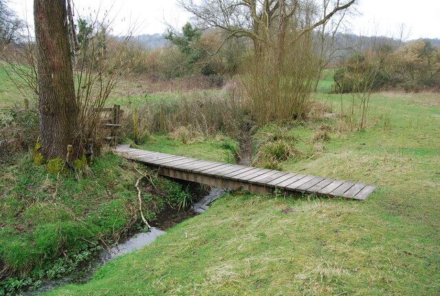 Hangers Way crosses Oakshott Stream