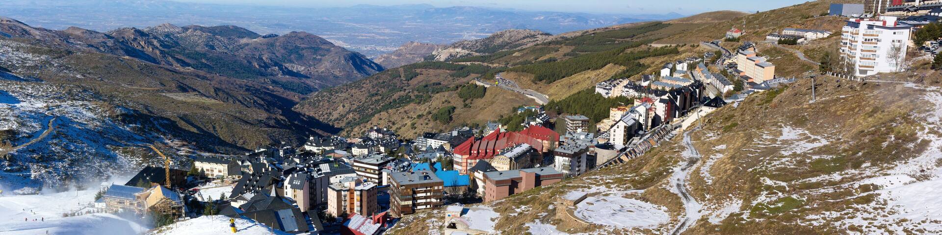 Panorama of the Sierra Nevada Cyti