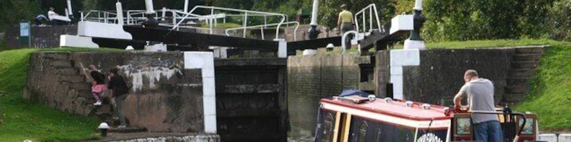 Lock No.45, Hatton Locks, Grand Union Canal View from below lock No. 45, the last but one from the top, on the Hatton flight.