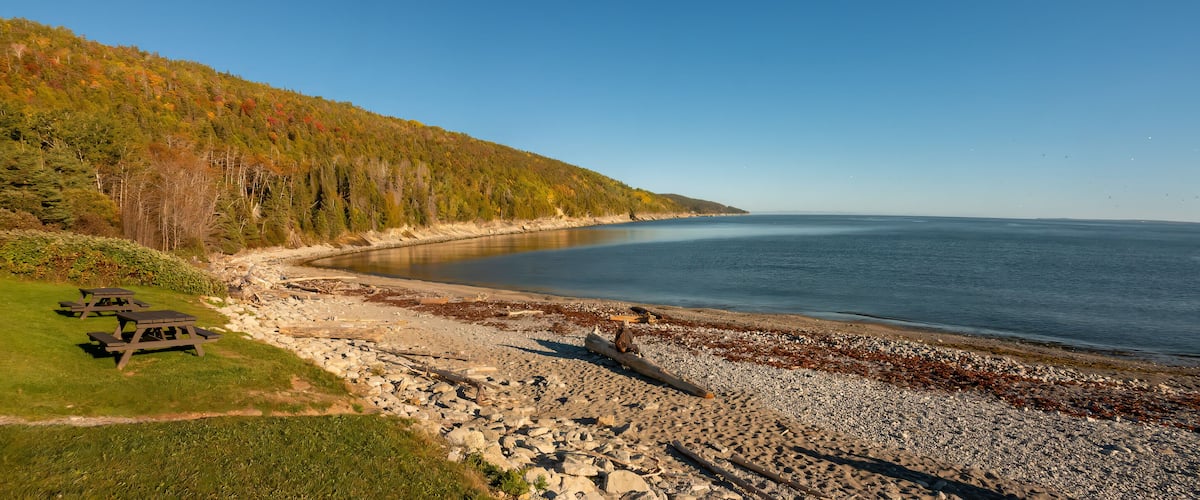 Scenic rest stops (haltes municipales) during along the iconic coastal route 132 circling the gapsesie peninsula Gaspésie, Quebec, Canada