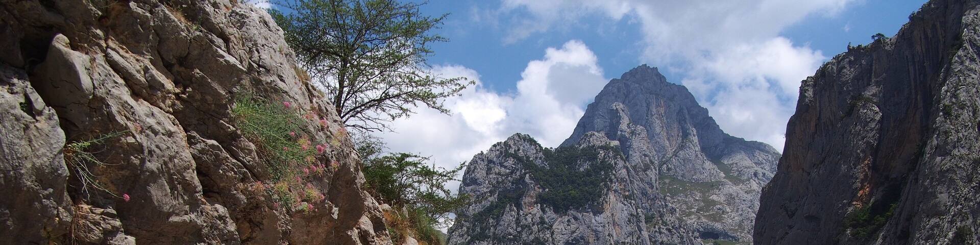 Starting Point of the Cares Route - 2013.07