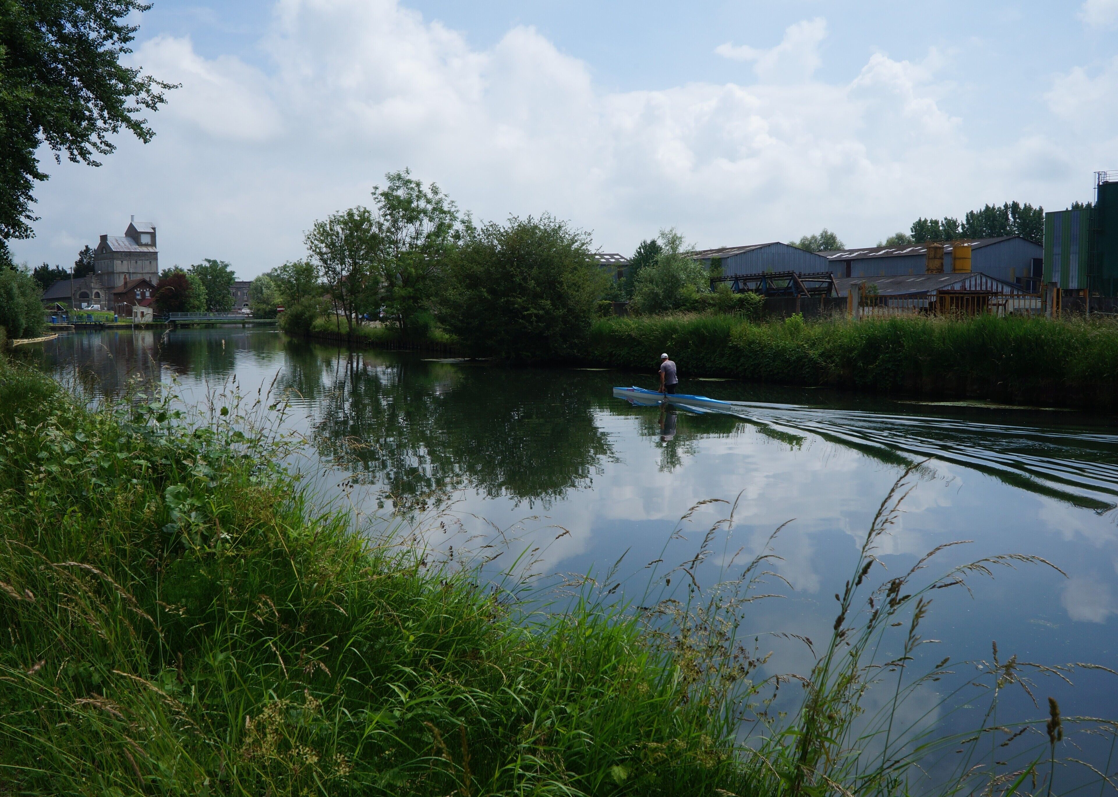 Autour de l' écluse sur la Scarpe d' Athies Pas-de-Calais .- Nord-Pas-de-Calais-Picardie