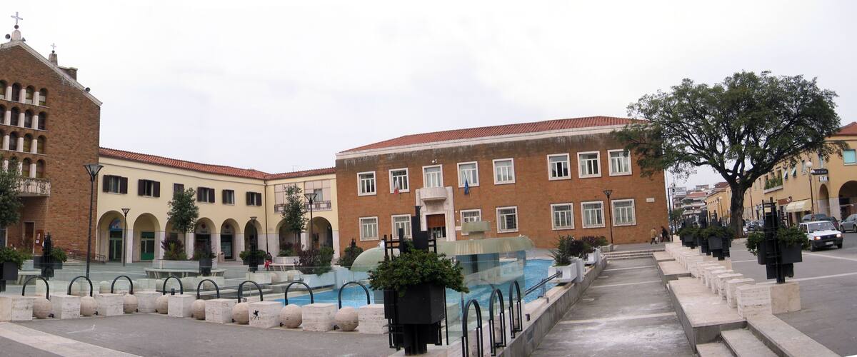 la piazza di pomezia