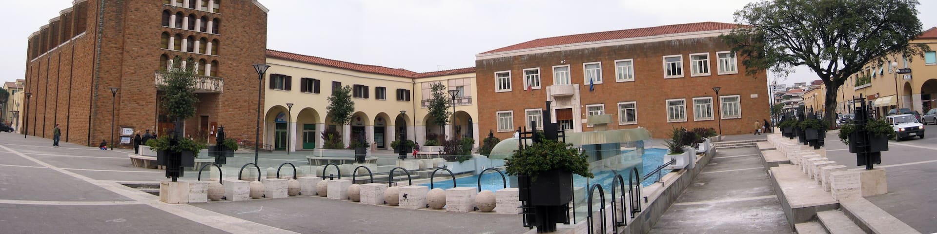 la piazza di pomezia