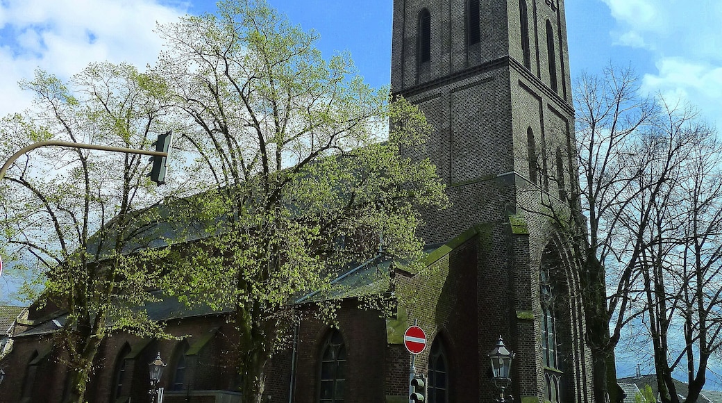 Willich - Schiefbahn – Kath. Pfarrkirche St. Hubertus