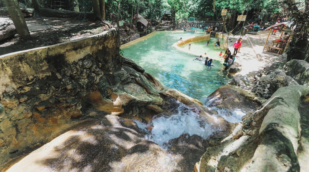An earthquake toppled a transformer at a geothermal power station that supplied 4 provinces.
So what did Southern Leyteanos do to escape the heat and boredom? Went to the spring-fed swimming pools in St. Bernard. This is the main water inlet to one of the pools.