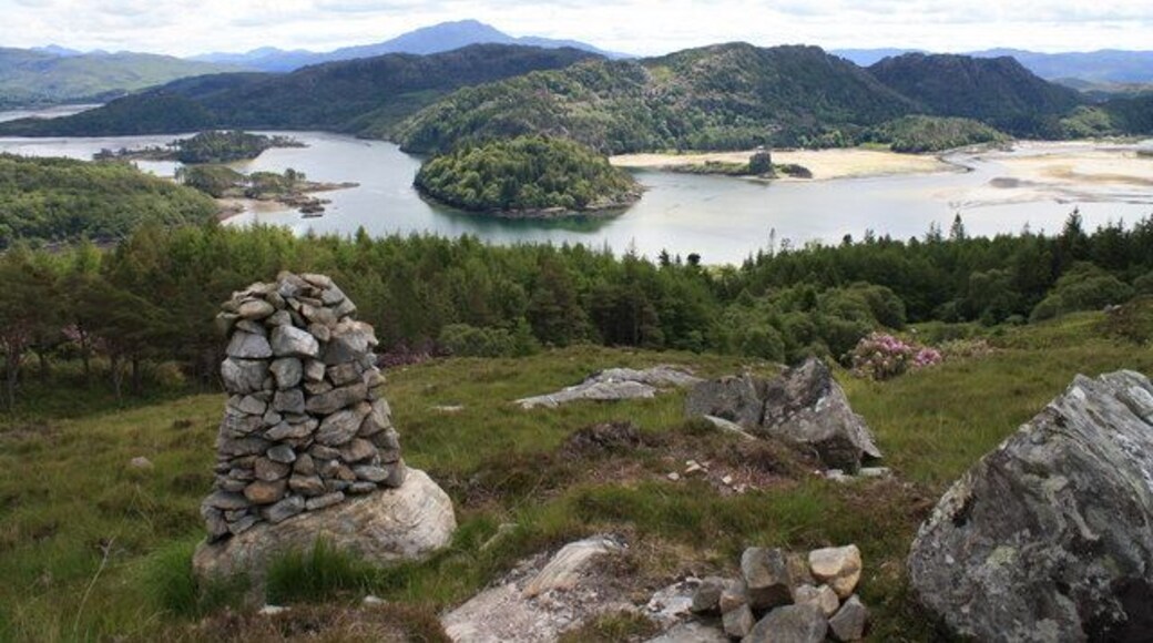 Cairn on Eilean Shona A good viewpoint down on to Riska Island.
