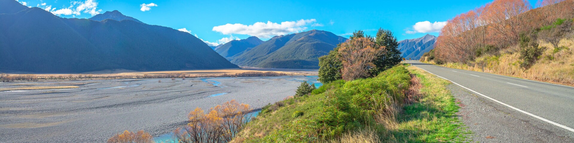 panoramic view of turquoise water of Waimakariri River passing through Arthur's Pass National Park, South Island of New Zealand. It enters the Pacific north of Christchurch, near the town of Kaiapoi.