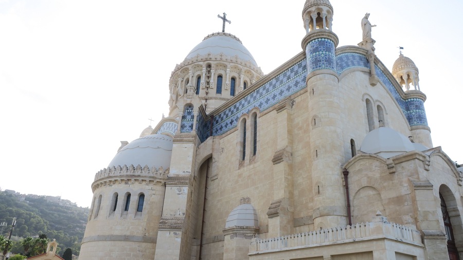 NOTRE DAME D'AFRIQUE