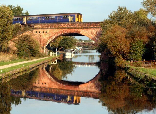 Bridges over the Horbury Cut, Calder & Hebble Navigation Horbury Cut, looking towards Navigation Inn