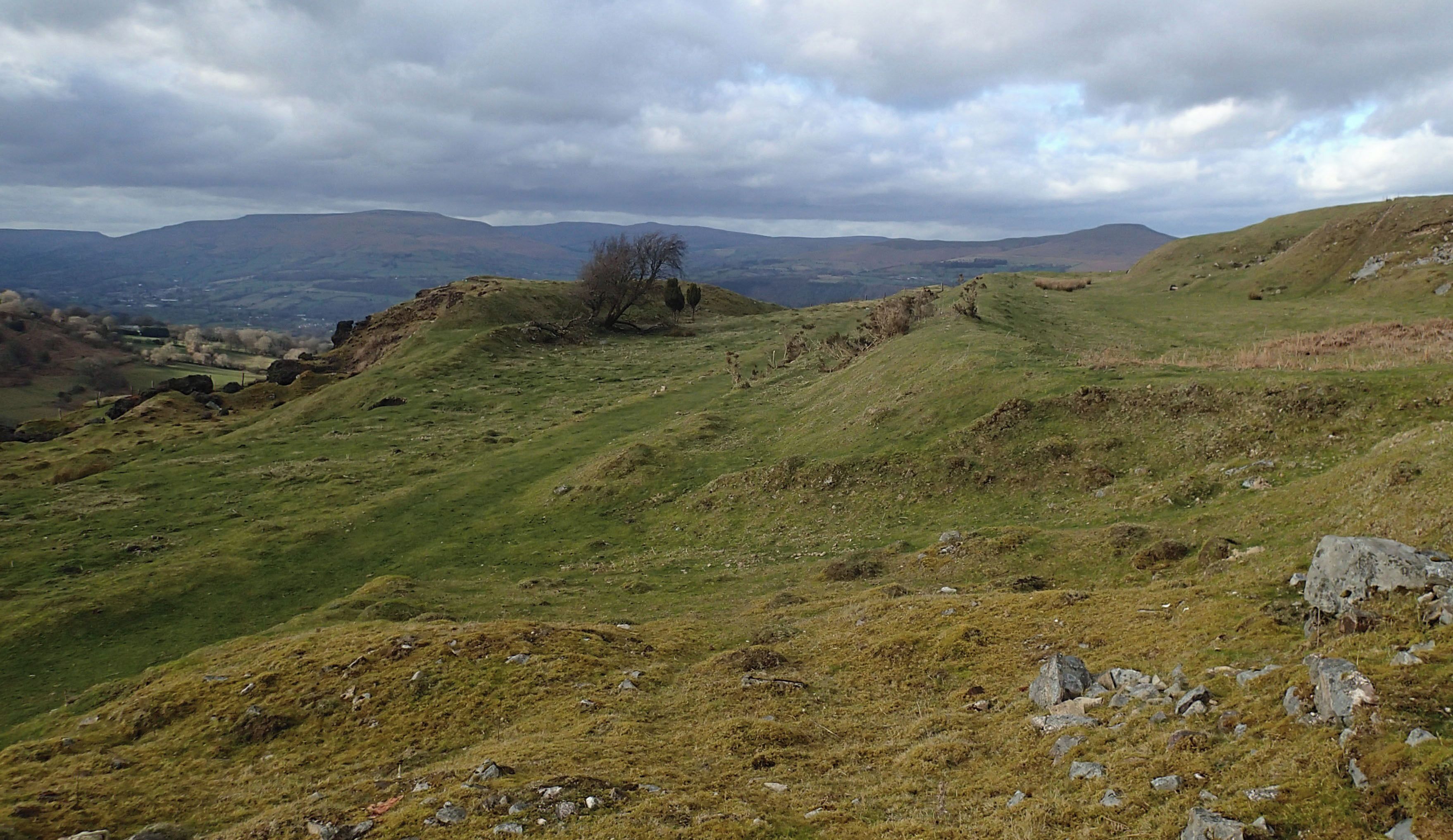 Ironworks remains and tramroad at Garnddyrys, Blorenge, Llanfoist Fawr. Hill's Tramroad linked the iron forge at Garndyrrys with the B&A canal at Llanfoist, and with Blaenavon industries. The remains and tramroad are a Scheduled Monument.