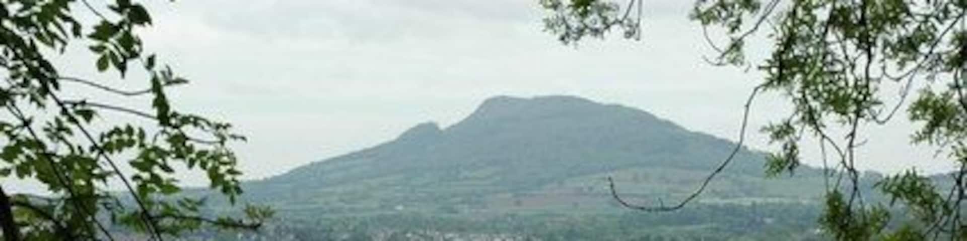 Ysgyryd Fawr viewed from above Llanfoist Ysgyryd Fawr (Skirrid), also known as Holy Mountain, viewed from the towpath of the Monmouthshire and Brecon Canal above Llanfoist.