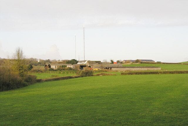 View from Station Road East towards Grieve Farm, Wenvoe The three Wenvoe transmission masts are on the skyline