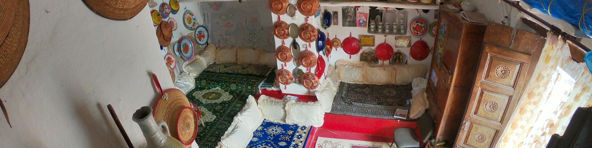 Traditional Harari home with baskets inside. This one where we started our city tour was our accommodation.
#Trovember