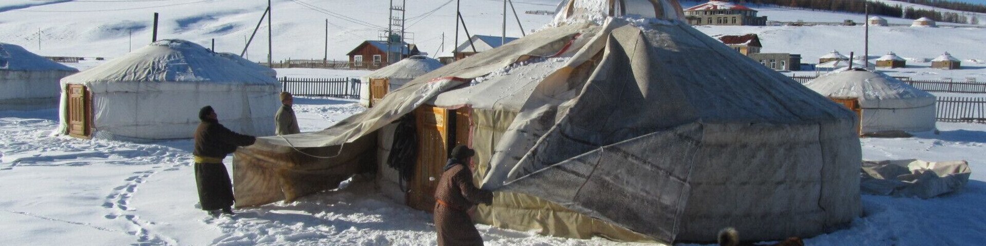 It was time to take down the gers for winter. It was fascinating to see how quickly the layers and the structure could be removed from the ger. We were on our Autumn break and had a deep fall of snow overnight.