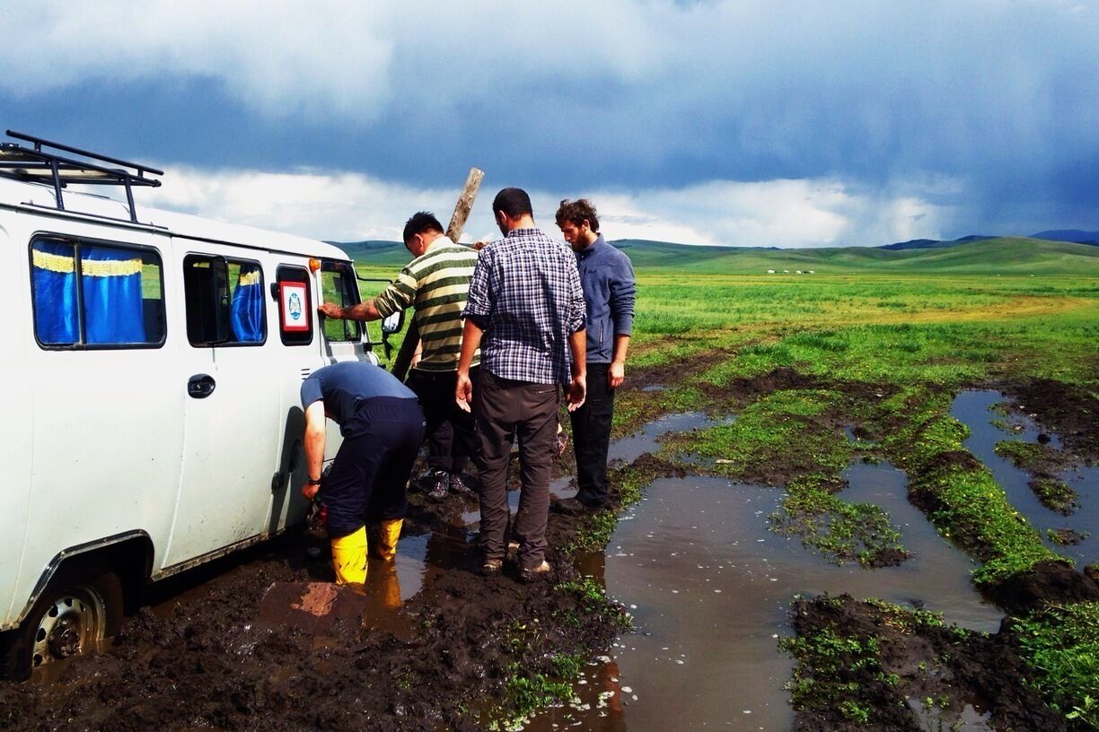 Be careful of the mud about 30 km from the city. Because of this incident we made a detour to the hotsprings. Our first bath in a week or two was really nice! #troverdetour