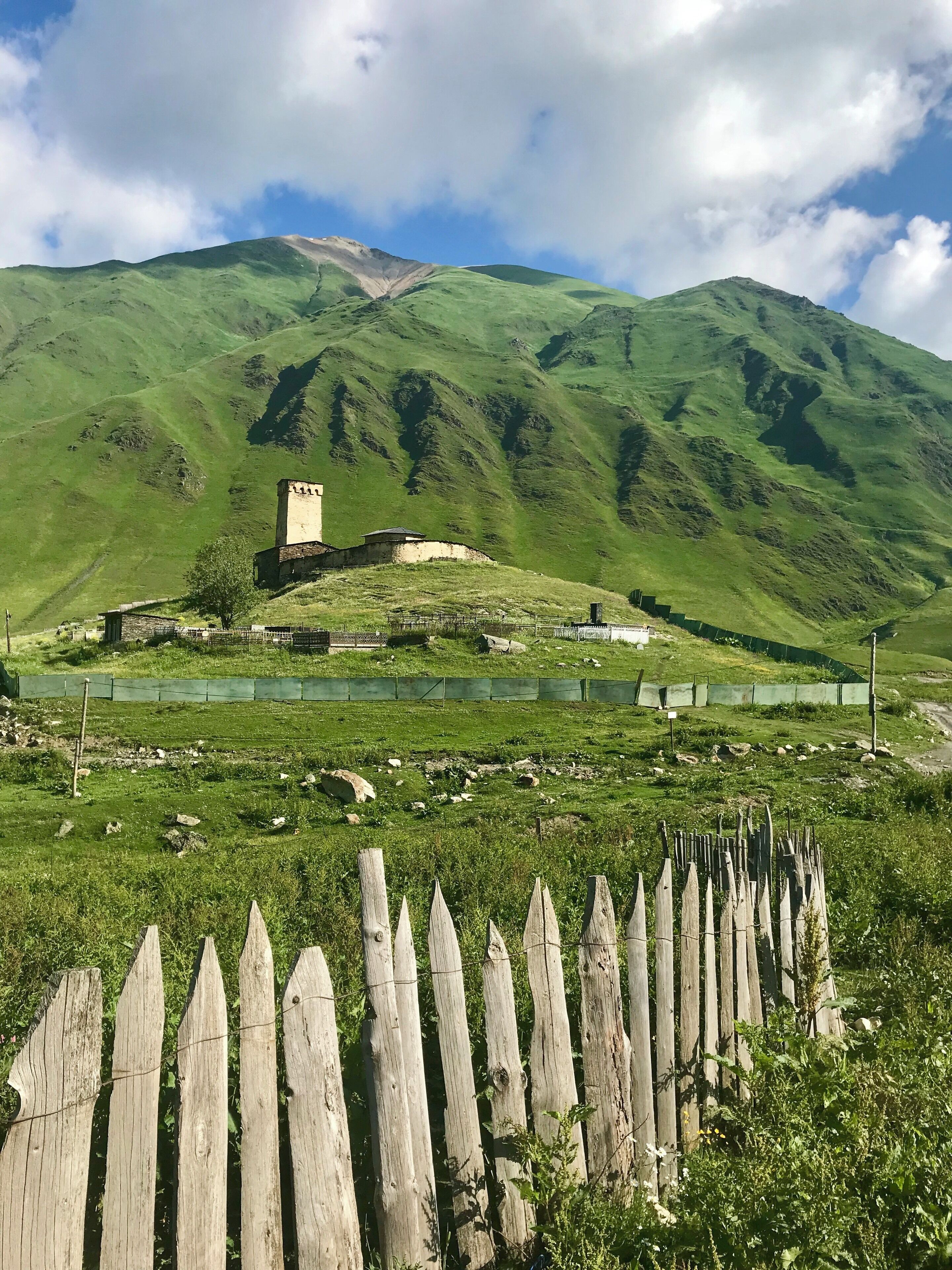 Ushguli's monastery is ancient and mysterious, just like the orthodox priest at the entrance.Cover your modesty before going in, and make sure to buy some delicious honey 

#Georgia #monastery #mountains