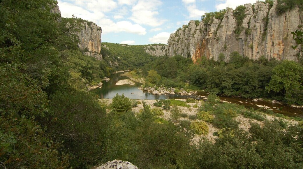 Hiking in the Cévennes, get some exercise while checking out some awesome views. #France #LesCevennes #Cevennes #LesVans #hiking #rockclimbing #Europe http://www.acooknotmad.com/2011/09/no-plans-in-les-vans-part-1.html #roadtrip #TakeAHike