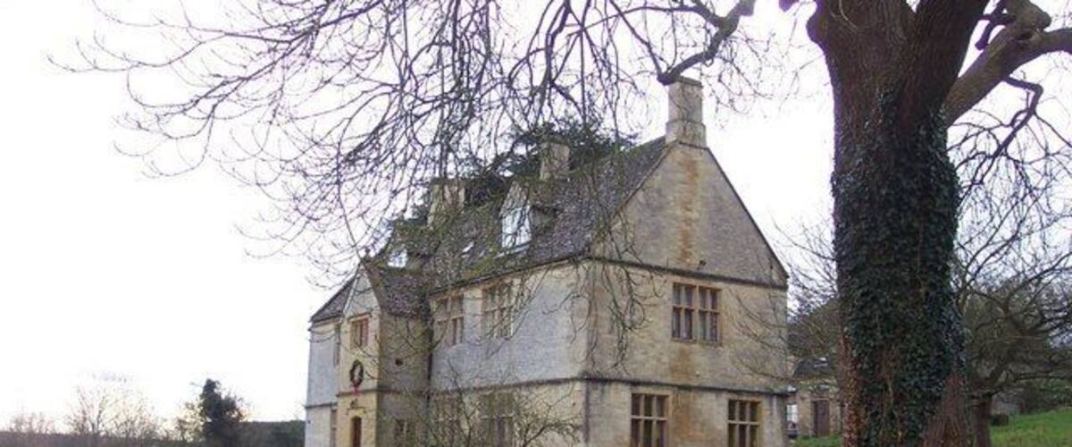 Magnificent Cotswold village house