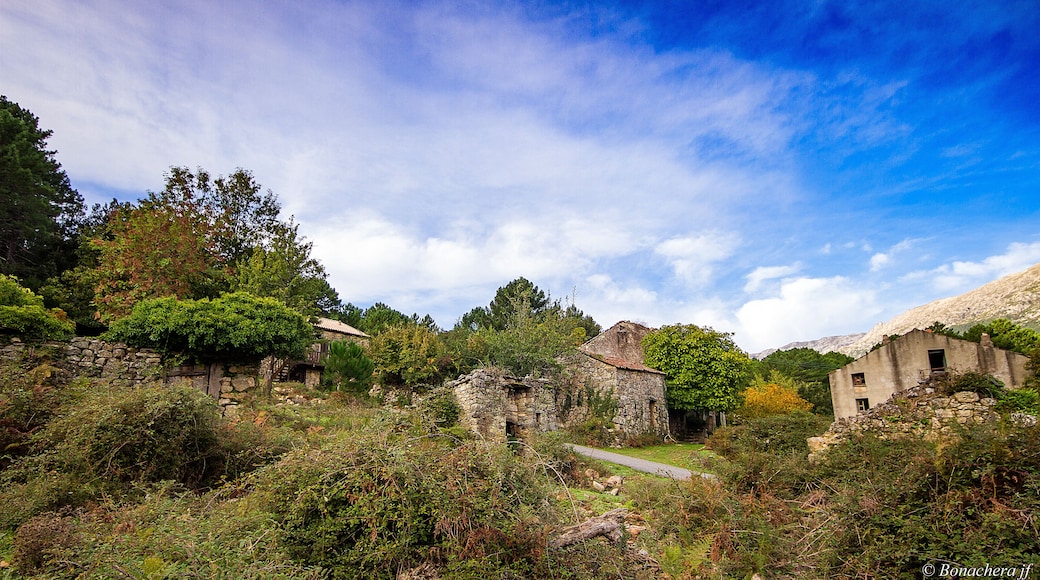 Le hameau de Basalla.