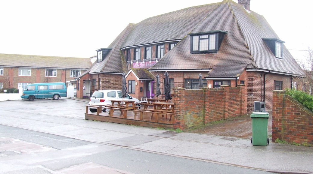The Beach Bar, Minster